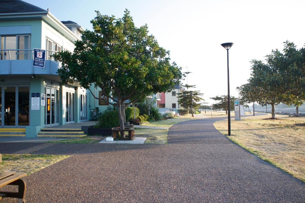Newcastle Harbourside Terraces Apartment Exterior photo